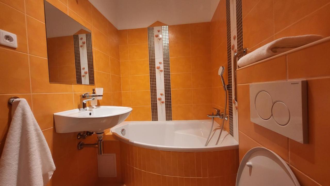 Konská Vila Doliny מראה חיצוני תמונה
